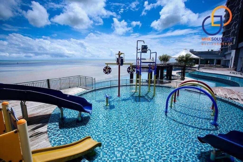 Love De Sea 4Pax 850Sf 2R2B Imperium Residence Kuantan Exterior foto