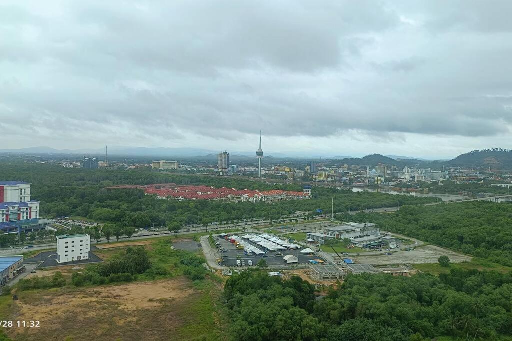 Love De Sea 4Pax 850Sf 2R2B Imperium Residence Kuantan Exterior foto